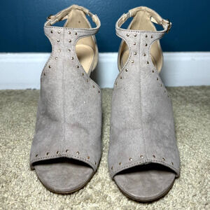 LC Lauren Conrad Cannoli Gold Snaps Peep Toe Ankle Strap Stiletto Pumps Taupe 7